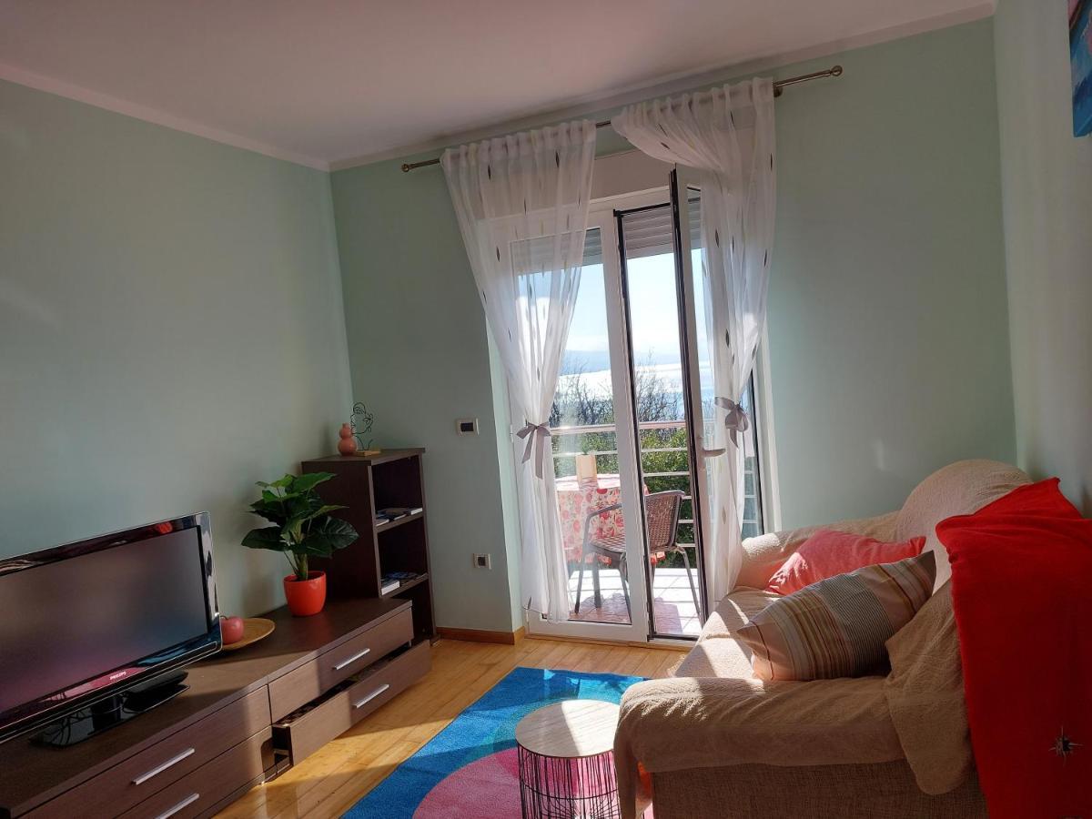 Starry Night - Smart Tv, Extra Big Bed, Big Bathtub, Private Parking, Sea View, Wifi, 2Bedrooms Volosko Eksteriør bilde